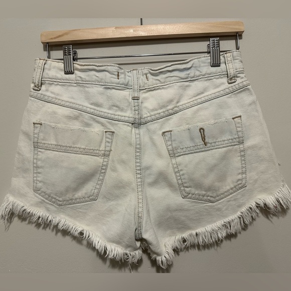 Free People Light Blue Cut Off Jean Shorts Size 26 - Picture 2 of 7